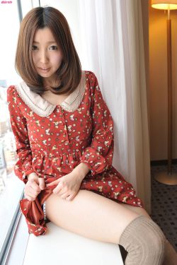 对面的女孩看过来吉他谱