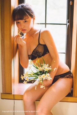 巨胸美乳无码人妻视频
