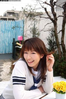 美女pk精子3